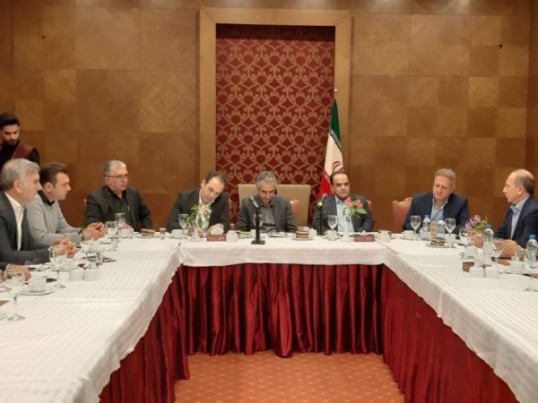 نشست روسای اتحادیه‌های طلا و جواهر کشور همزمان با نمایشگاه طلا و جواهر شیراز