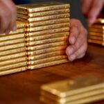 طلای جهانی به سراشیبی افتاد