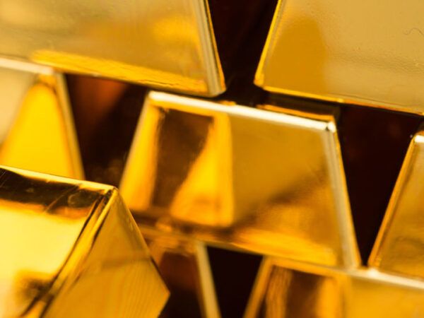 پیش‌بینی جنجالی جی‌پی‌مورگان از قیمت طلا تا پایان سال ۲۰۲۶